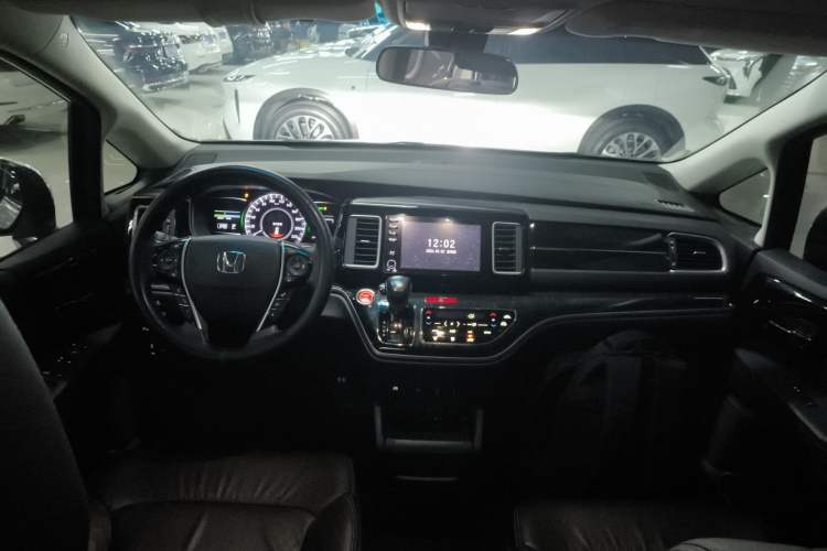 Used Honda Elysion 2019 2.0L Hybrid Luxury Edition
