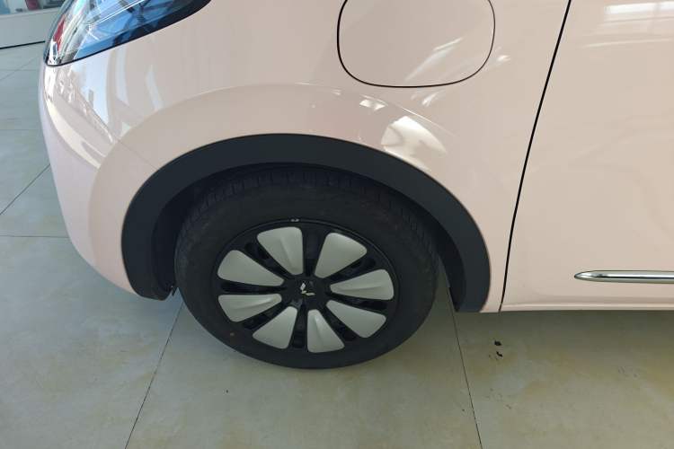 Used Wuling Bingo 2024 333 km Enjoyment Version
