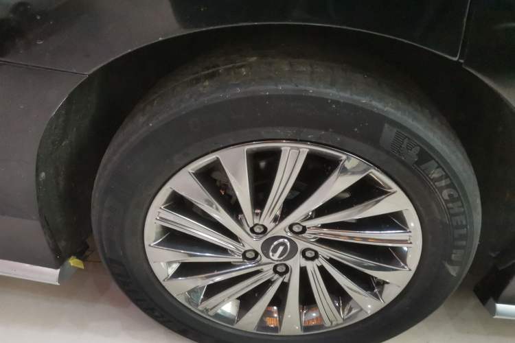 Used GAC Trumpchi M8 2021 Master Series 390T Ultimate Edition Right Rear Wheel Hub