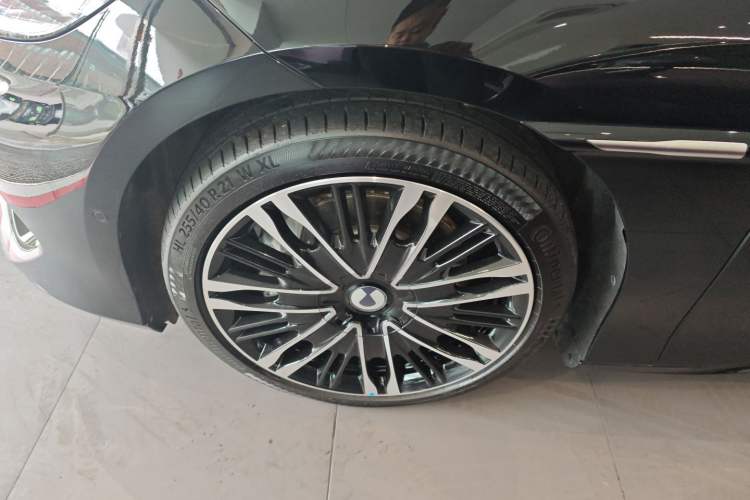 Used Denza Z9 2024 1100 km Four-Wheel Drive Max Version