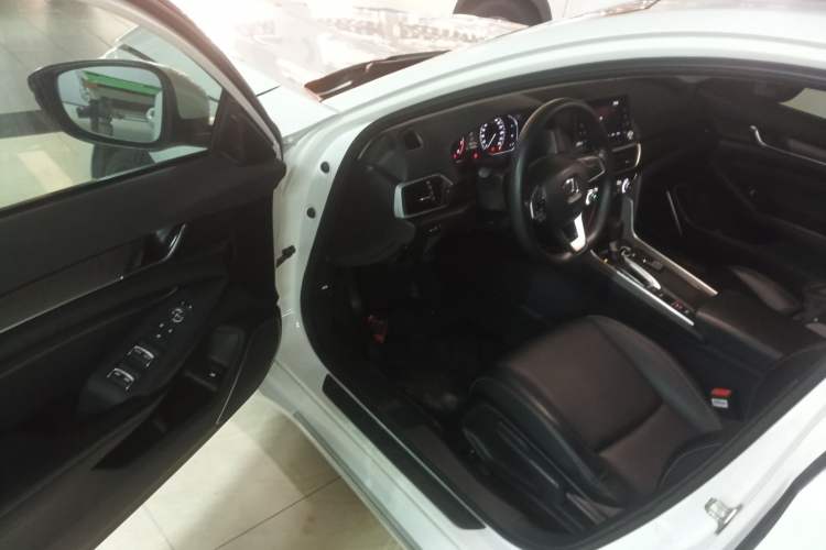 Used Honda Inspire 2019 260TURBO Elegant Edition China VI Emission Standard
