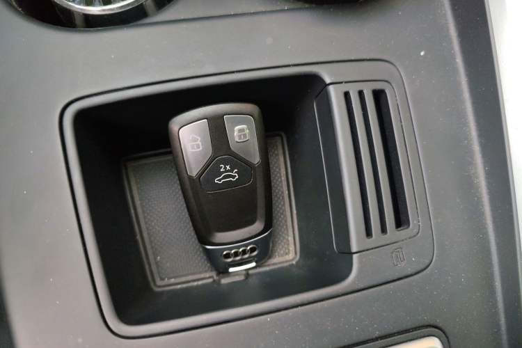 Used Audi A4L 2022 40 TFSI Fashion Dynamic Model
