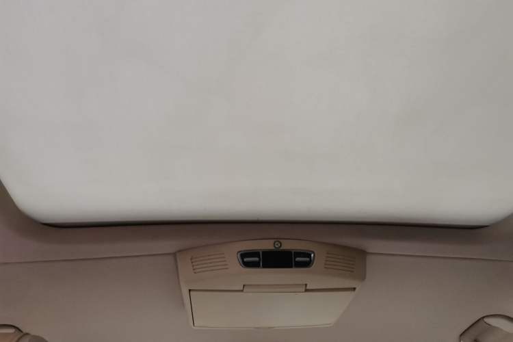 Used Mercedes-Benz V-Class 2018 V 260 L Prestige Extended Version China VI