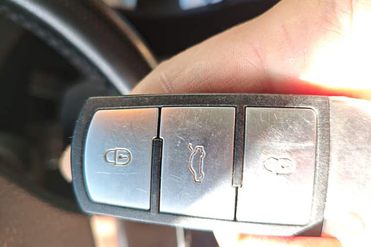 Used Volkswagen FAW-Volkswagen CC 2011 1.8TSI Luxury Model