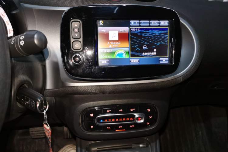 Used smart fortwo 2016 1.0L Grey Ranger Special Edition
