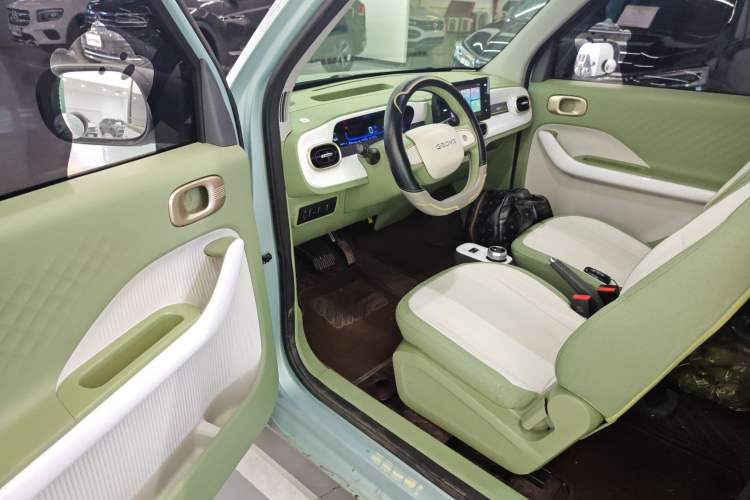 Used Geely Galaxy Panda 2025 210 km – Yuanqi Bear