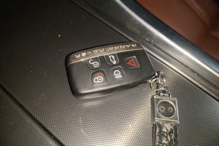 Used Land Rover Range Sport 2016 3.0 SC V6 HSE DYNAMIC Vehicle Key