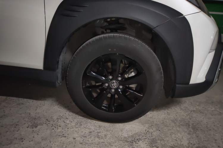 Used Toyota RAV4 2019 2.0L CVT Two-Wheel Drive Fashion X Limited Edition China VI Standard