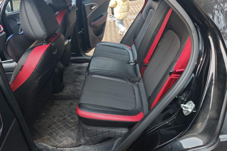 Used ORA Good Cat GT 2023 Mulan Edition 401km Luxury Version
