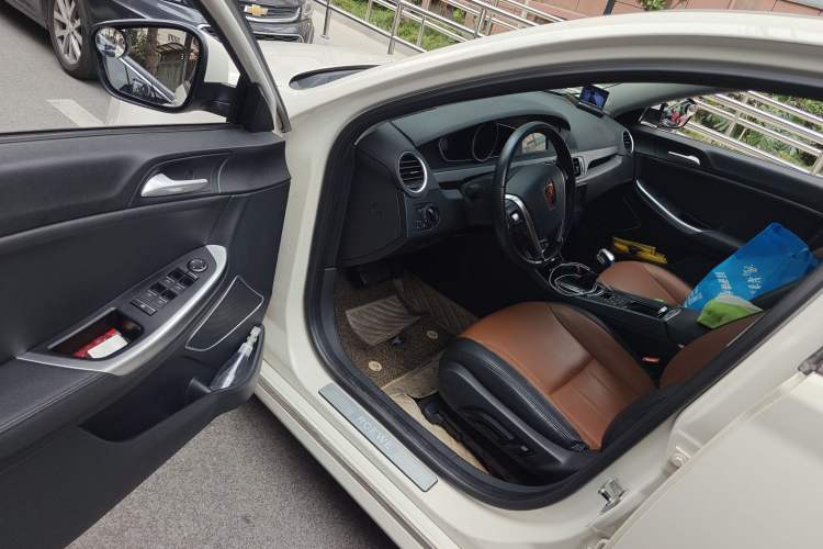 Used Roewe e550 2016 Deluxe Edition