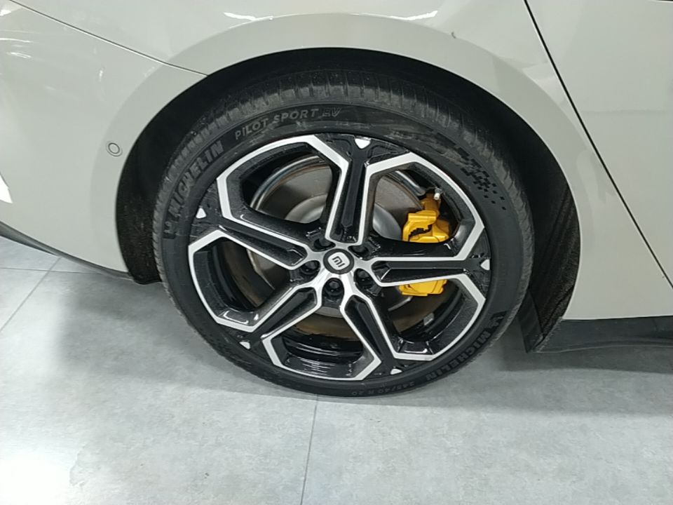 Xiaomi Auto SU7 2024 Rear-Drive Long-Range Intelligent Driving Version — снимка 11