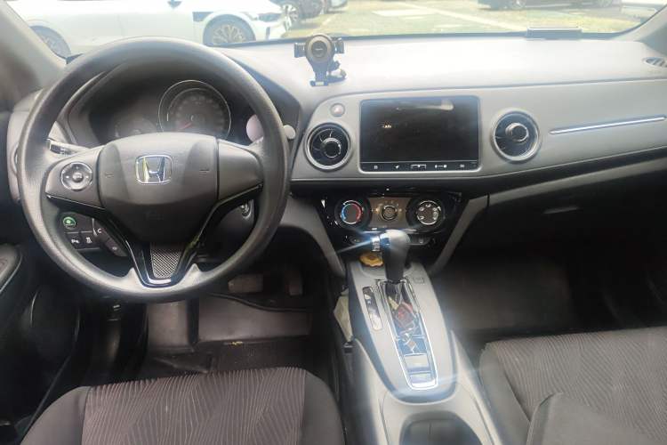 Used Honda XR-V 2015 1.5L LXi CVT Classic Edition Center Console