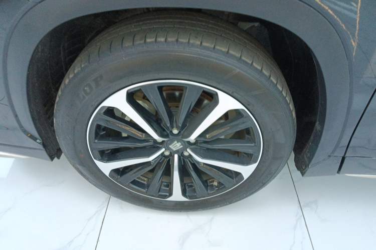 Used Toyota Crown Kluger 2022 2.5L HEV Four-Wheel Drive Premium Edition Exterior 4