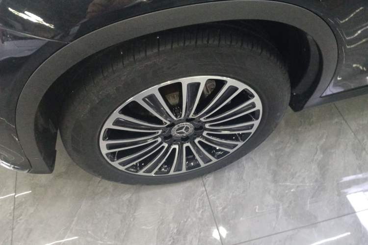 Used Mercedes-Benz GLC 2019 GLC 260 L 4MATIC Dynamic Model