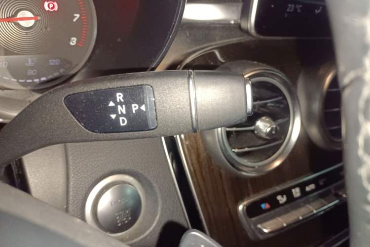 Used Mercedes-Benz GLC 2017 GLC 260 4MATIC Dynamic Edition
