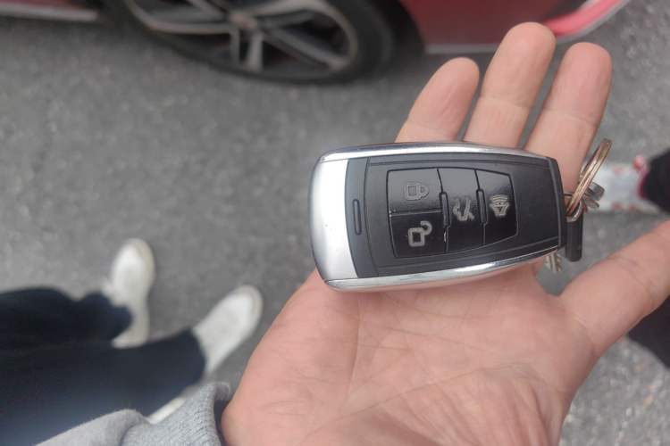 Used BAIC Beijing EU5 2018 R500 Smart Wind Edition
