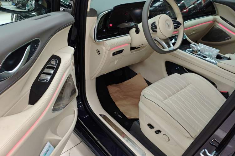 Used VOYAH Dream 2024 PHEV Ultra-Long Range Flagship Edition