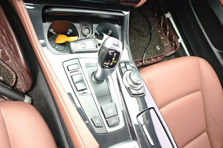 Used BMW 5 Series 2015 520i Elegant Edition