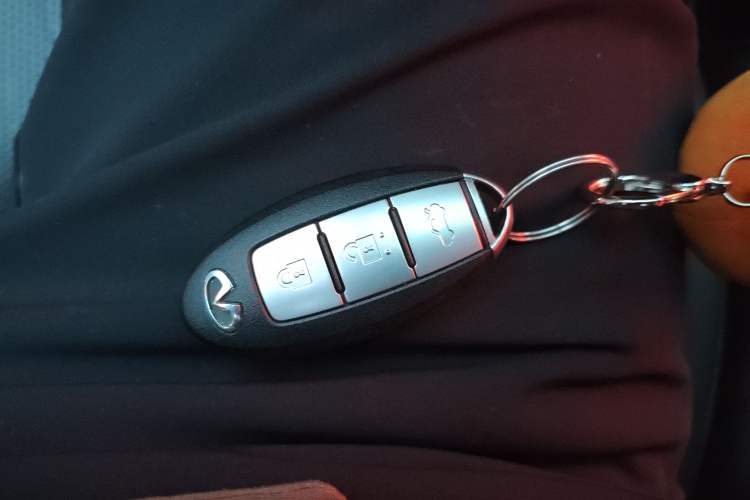 Used Infiniti Q50L 2018 2.0T Enjoyment Edition China V standard
