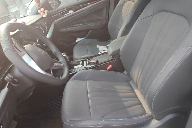 Used Volkswagen Passat 2025 Outstanding Model 330TSI Elite Edition