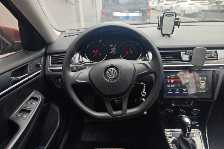 Used Volkswagen C-TREK 2017 230TSI DSG Comfort Version