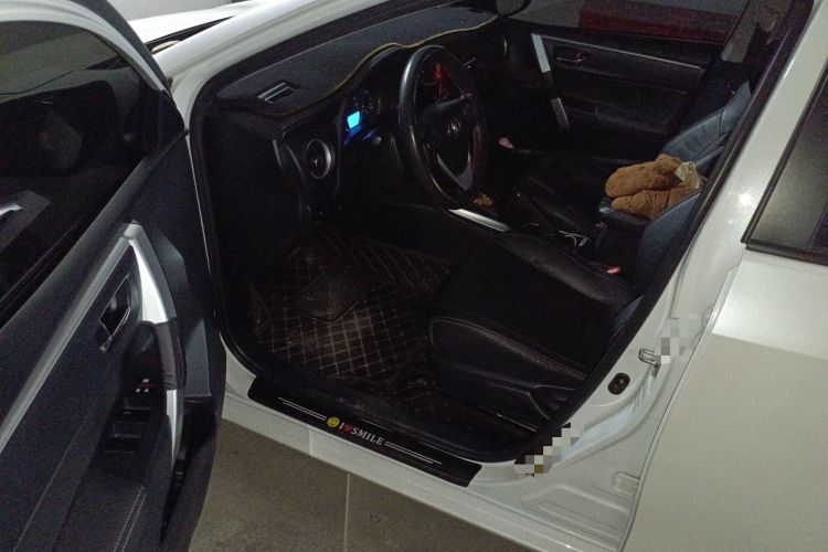 Used Toyota Levin 2017 1.2T V CVT Luxury Edition Driver Seat