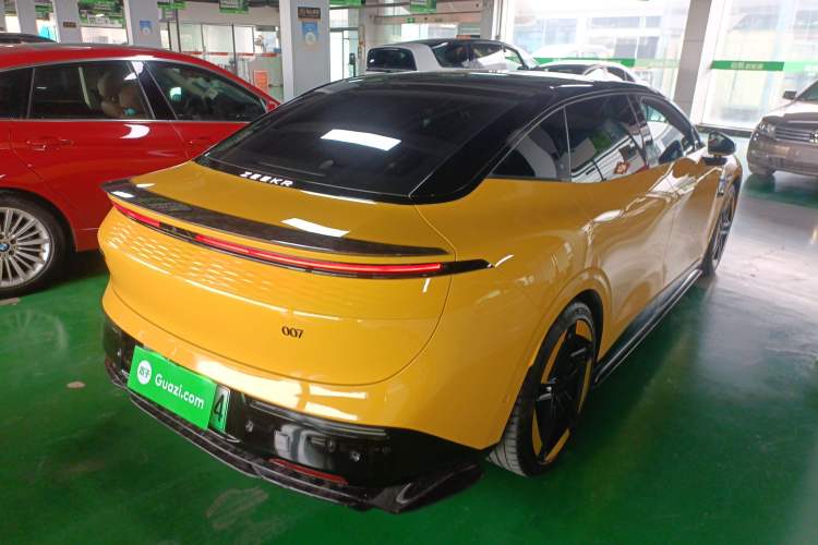 Used Zeekr 007 2024 Four-Wheel-Drive Performance Version 100 kWh
