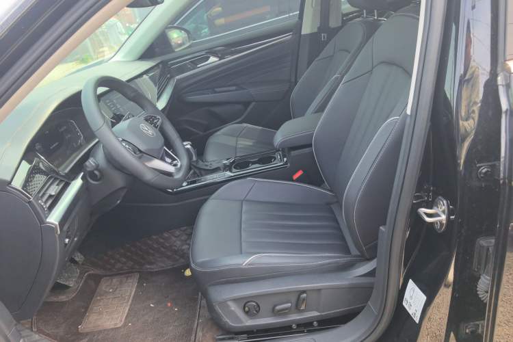 Used Volkswagen Passat 2023 Revised 330TSI Elite Edition