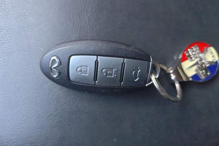 Used Infiniti Q50L 2015 2.0T Luxury Sport Edition
