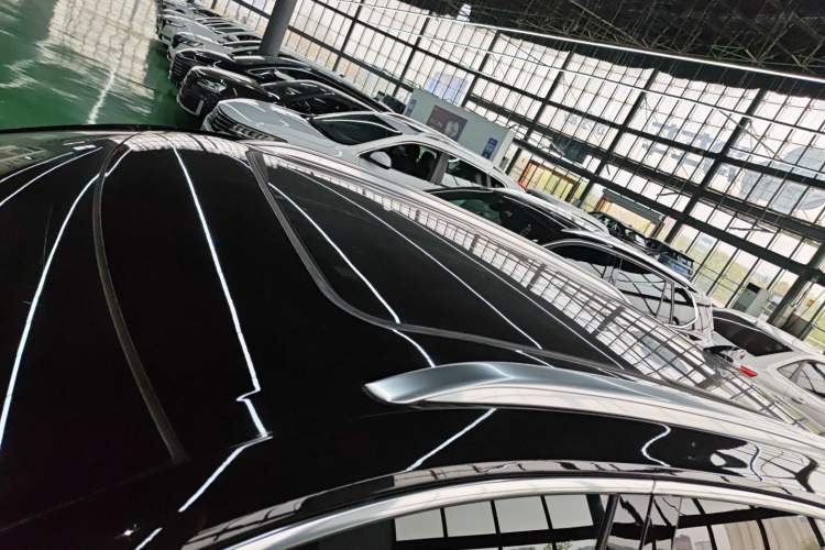 Used Buick Envision 2022 Encore S 552T Two-Wheel-Drive Luxury Model