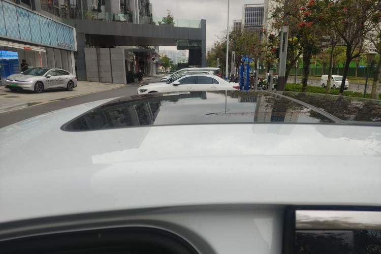 Used BYD Seal 06 New Energy 2025 DM-i Smart Drive 120KM Deluxe Model Roof