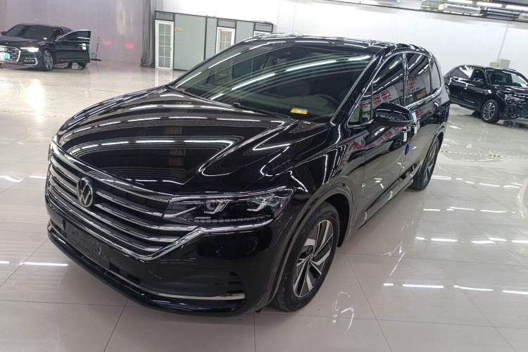 Used Volkswagen Viloran 2023 330TSI Luxury Edition