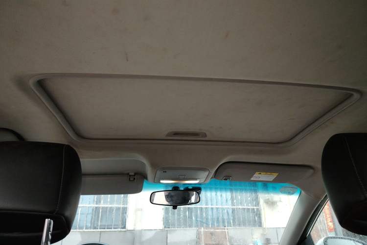 Used Buick GT 2018 18T Automatic Elite Model Headliner