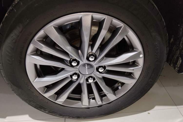 Used SAIC MAXUS G50 2022 1.5T Automatic Comfort Touring B Right Rear Wheel Hub