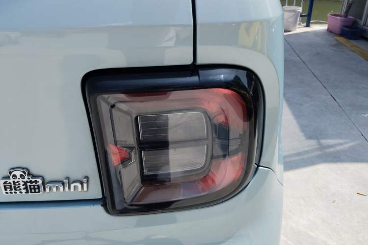 Used Geely Galaxy Panda 2023 Panda Mini 200km Dynamic Bear