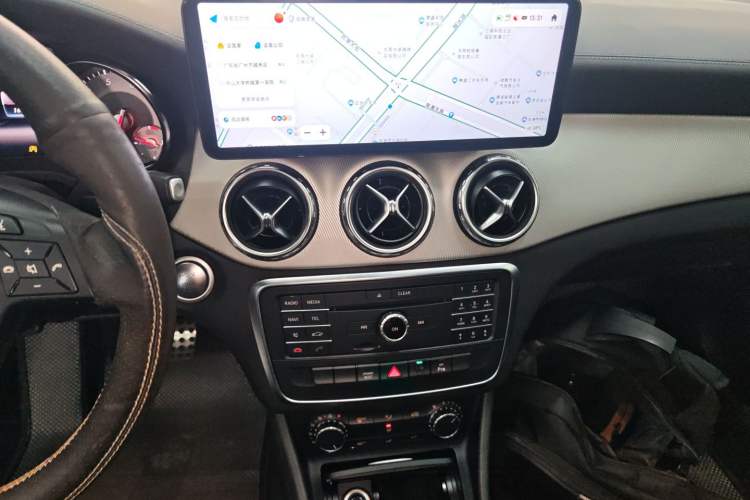 Used Mercedes-Benz GLA 2016 GLA 200 Fashion Model Audio And AC Panel