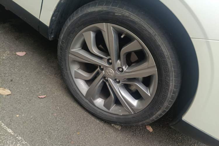 Used Venucia T90 2020 2.0L CVT Smart Connect & Smooth Drive Edition
