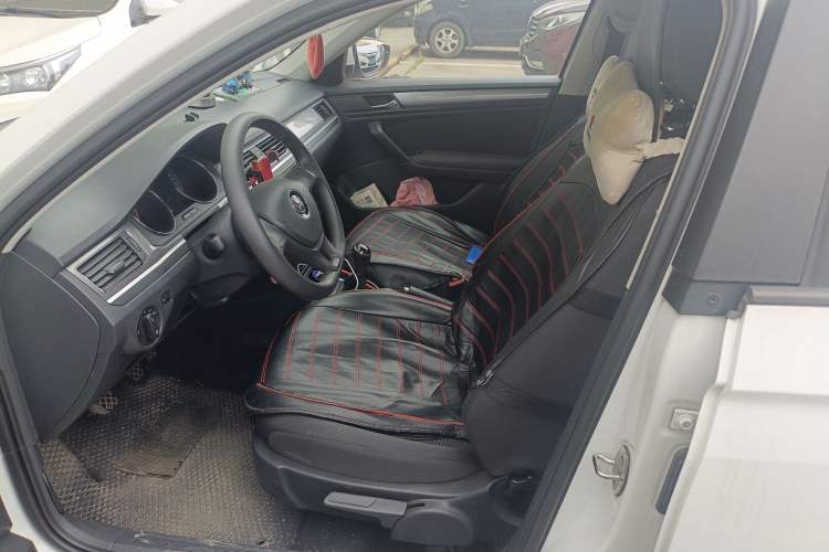 Used Volkswagen Bora 2018 1.5L Manual Fashion Model