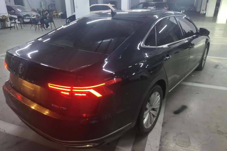 Used Volkswagen Passat 2020 330TSI Elite Edition China VI