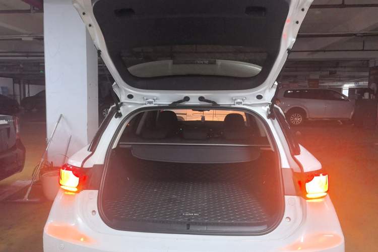 Used Lexus CT 2017 CT200h Elite Edition Solid Color China V Standard