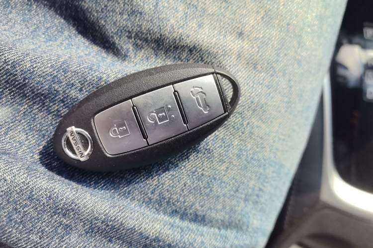 Used Nissan X-Trail 2017 2.5L CVT Luxury Edition 4WD
