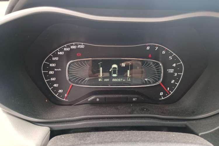 Used Baojun 510 2017 1.5L Automatic Fashion Model