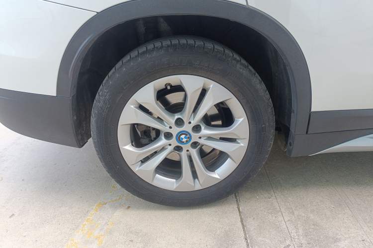 Used BMW X1 New Energy 2019 xDrive25Le Mileage Upgrade Version Exterior 5