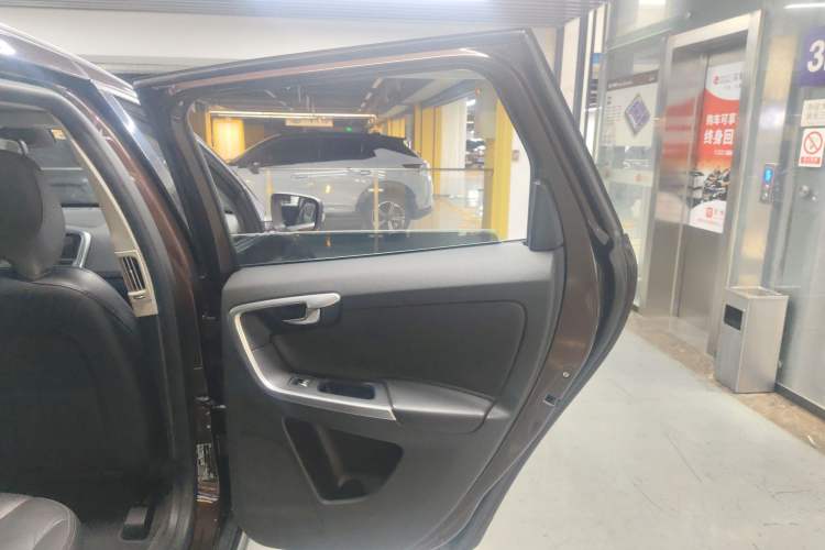 Used Volvo XC60 2017 T5 Smart Upgrade Edition
