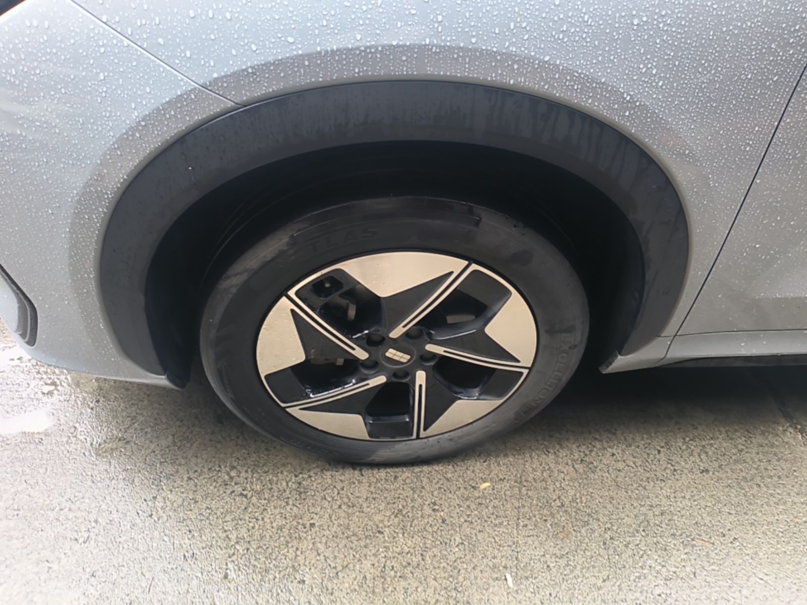 Geely Galaxy E5 2024 440km Exploration Version — снимка 10