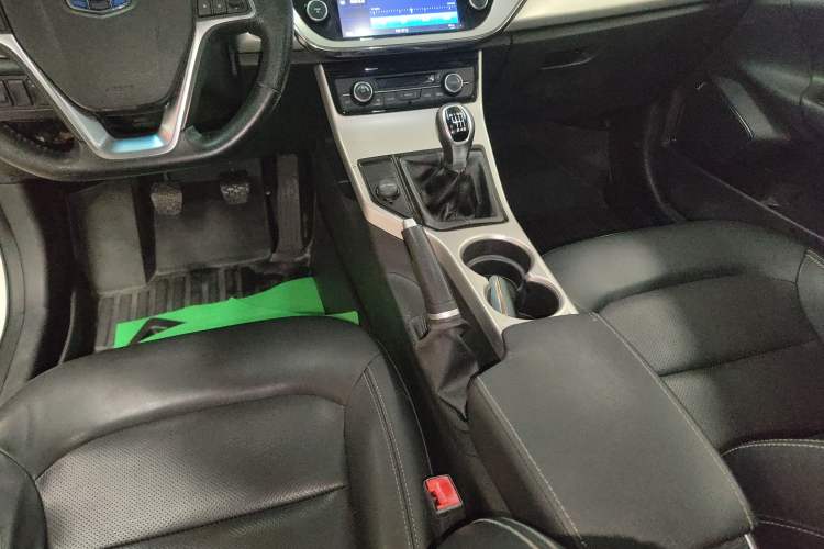 Used Geely Auto Emgrand GL 2017 1.3T Manual Elite Model
