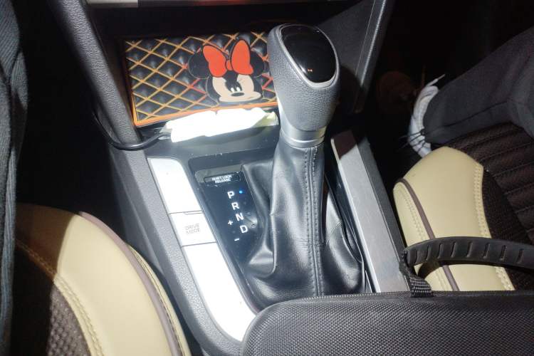 Used Hyundai Elantra (6th Generation / Lingdong) 2016 1.6L Automatic ZhiXuan – Elite Version