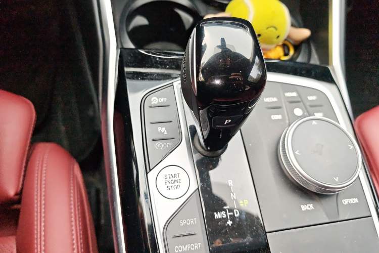 Used BMW 3 Series 2022 320Li M Sport Package Gear Lever