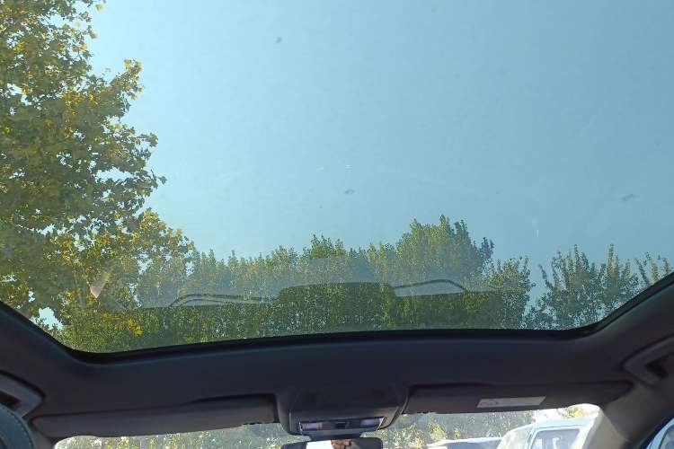 Used Volkswagen ID.UNYX 2024 Pro Long-Range Version