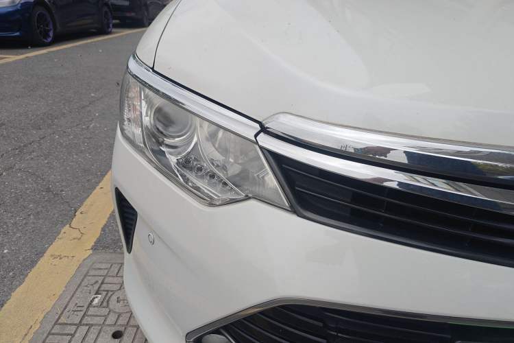 Used Toyota Camry 2016 2.0G 10th Anniversary Leading Edition
